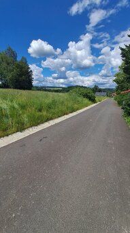 Nabízím k prodeji pozemek o výměře 1 293 m² (p. č. 3342) v o