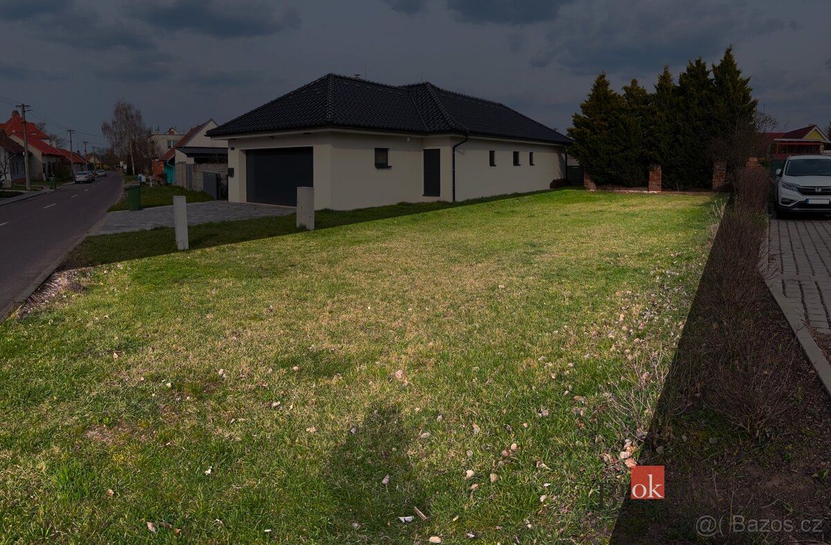 Prodej, pozemky/bydlení, 260 m2, Jevišovka , Břeclav [ID 837