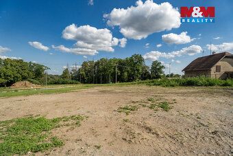 Nabízíme k prodeji stavební pozemek o výměře 928 m² v klidné