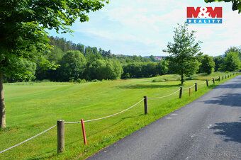 Nabízíme k prodeji stavební pozemek o rozloze 804 m² na břeh