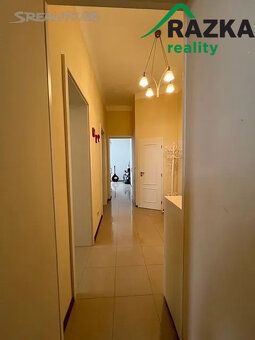 Nabízíme k prodeji prestižní a prostorný byt (apartmán) o di