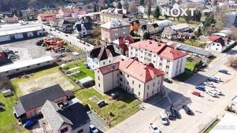 Klidné bydlení, zeleň v okolí a centrum města na dosah ruky…
