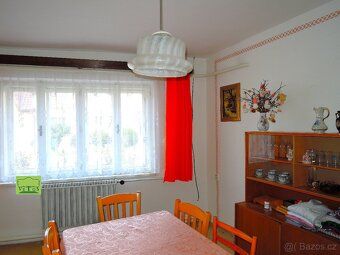 Prodej rozsáhlého RD s dalšími budovami a zahradou (o vým. 7
