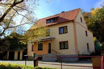 Rodinný dům 140m2,na okraji malebné vesnice 7km od Stříbra k