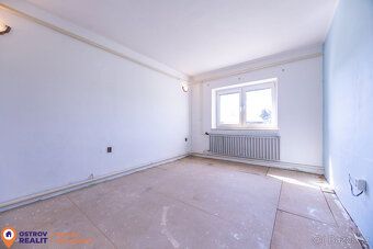 Rodinný dům 3+1 s velkou rovinatou zahradou v klidné části M