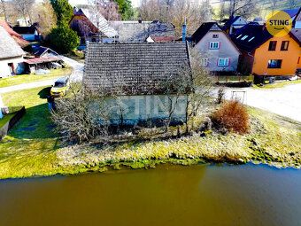 Nabízíme ke koupi rodinný dům se stodolou v malebné obci Ubu