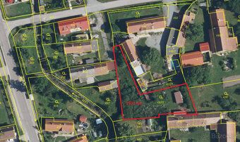 Nabízíme k prodeji krásný pozemek o rozloze 1 102 m² v obci 