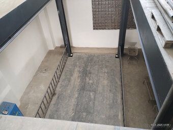 Nabízíme pronájem skladovacích prostor v centru Jaroměře. Je