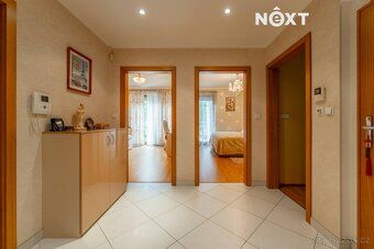 Byt 3+kk, 99 m2 se sklepem, terasou 24 m2 a parkovacím míste