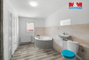 Nabízíme k pronájmu světlý a prostorný byt 2+1 o výměře 68 m