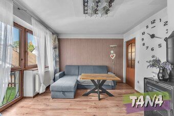 Ev.č. 00408 Nabízíme k prodeji rodinný dům s dvěma bytovými 