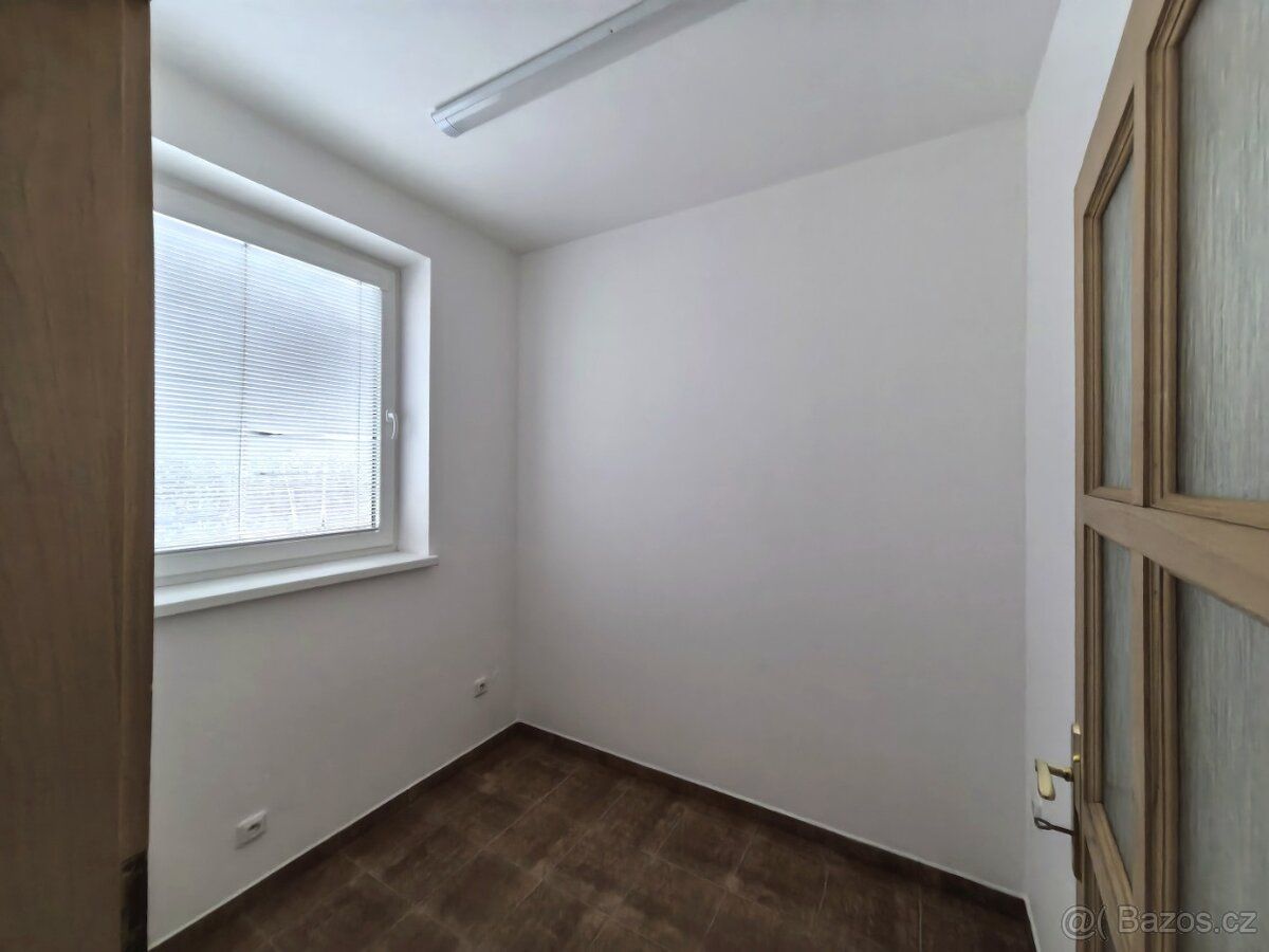 Pronájem nebytových prostor na frekventovaném místě v Žamber