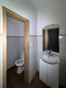 Pronájem nebytových prostor na frekventovaném místě v Žamber