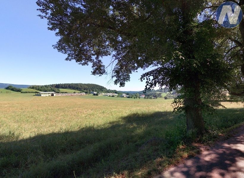 Nabízíme k prodeji ucelený zemědělský pozemek o celkové výmě