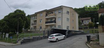 Dlouhodobý pronájem zděného bytu s balkonem v prvním patře n