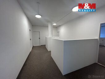 Nabízíme do pronájmu prostory o velikosti 170 m² v centru Li