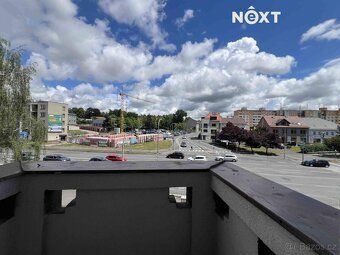 Nabízíme k dlouhodobému pronájmu kompletně zařízený byt o di