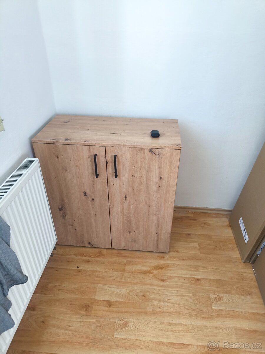 Nabízím pronájem lužka V Olomouci-Lazce.Ke každému lůžku je 