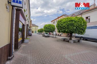 Nabízíme k pronájmu komerční prostor o užitné ploše 55 m² v 