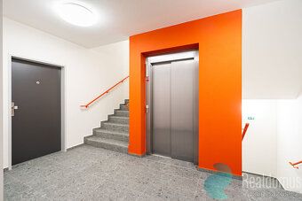 REALDOMUS vám zprostředkuje pronájem exkluzivního bytu 3+kk 