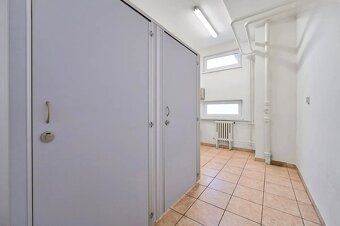 Ev.č. 20338 Nabízíme pronájem klimatizované kanceláře o veli