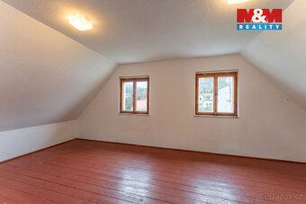 Rodinný dům s výhledem na hrad Loket a řeku Ohři
Nabízíme ro