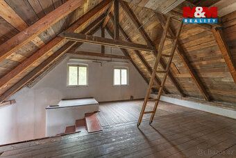 Rodinný dům s výhledem na hrad Loket a řeku Ohři
Nabízíme ro