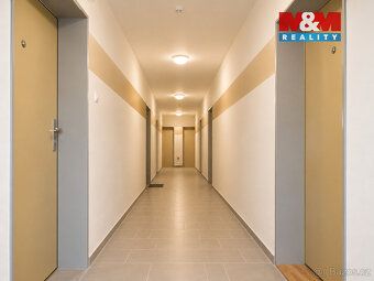 Nabízíme k podnájmu příjemný byt 1+kk s balkonem o podlahové