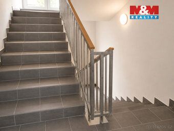 Nabízíme k podnájmu příjemný byt 1+kk s balkonem o podlahové