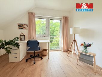 Nabízíme k pronájmu od 1. 9. 2026 krásný rodinný dům se zahr