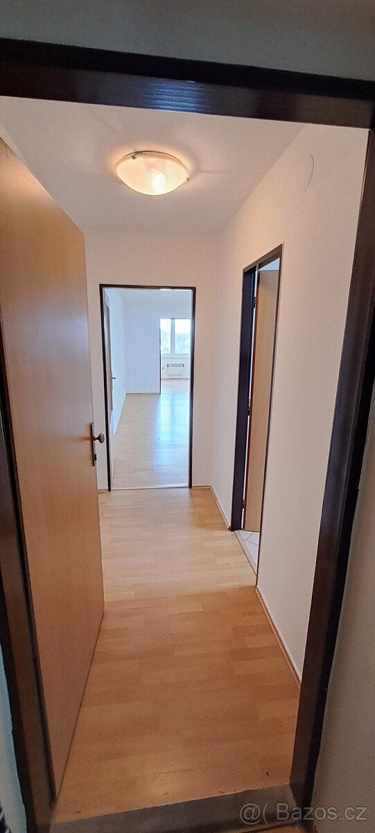 Prodej bytu 2 + KK v klidné lokalitě Kunčiček u Bašky 378 v 