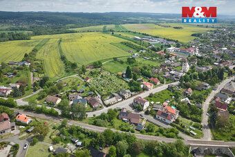 Představuji Vám rodinný dům v klidné části obce Bílá Třemešn