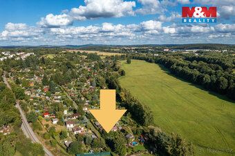 Nabízíme k prodeji zahradu o rozloze 379 m² v klidné části c