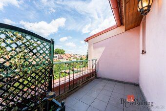 Podkrovní byt 2+kk s terasou do zeleně | 55 m² | Černá Pole,