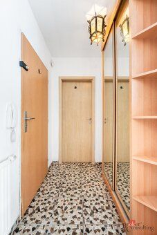 Podkrovní byt 2+kk s terasou do zeleně | 55 m² | Černá Pole,