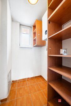 Podkrovní byt 2+kk s terasou do zeleně | 55 m² | Černá Pole,