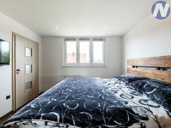 Nabízíme k prodeji velmi pěkný, zdařile modernizovaný byt o 