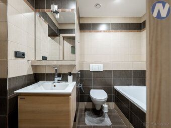 Nabízíme k prodeji velmi pěkný, zdařile modernizovaný byt o 