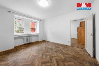 Nabízíme k pronájmu světlý byt s dispozici 1+1 o výměře 45 m