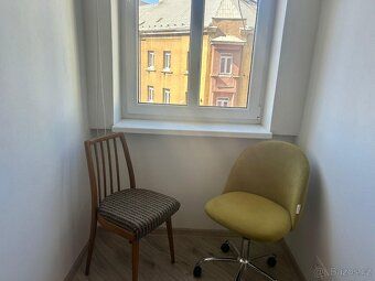 Nabízíme k prodeji prostorný byt 2+kk o výměře cca 60 m² v k