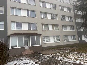 Nabízím komerční prostory k pronájmu o velikosti 36m2 na adr