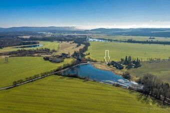 Nabízím stavební pozemek u Dobříše (Praha 30 km). Další info