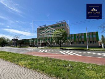 Skladový prostor -sklad Novinářská ul. 207 m2
Ve výhradním z