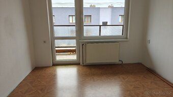 Nabízíme prodej bytu 4+1 v os.vlastnictví v 1. patře zděného