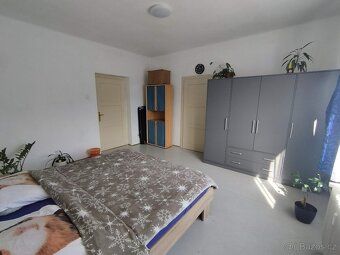 Nabízíme k prodeji byt o dispozici 2+1 po částečné rekonstru