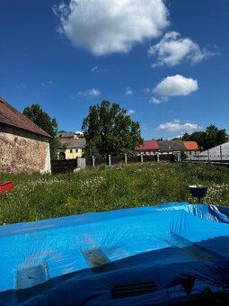 Prodám rodinný dům se započatou rekonstrukcí , vhodný i na m