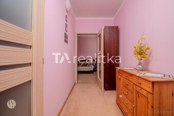 Prostorný byt 4+1 (78 m²) v osobním vlastnictví, Třinec – ul