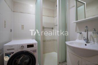 Prostorný byt 4+1 (78 m²) v osobním vlastnictví, Třinec – ul