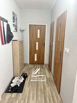 Ev.č. 00507 Nabízíme k prodeji velmi pěkný a udržovaný byt o