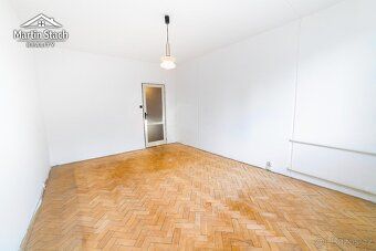 Některé byty nabízejí hotové řešení. Tento nabízí něco cenně